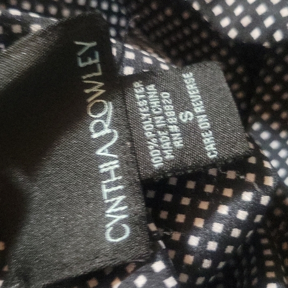 Cynthia Rowley Black with White Diamond Print Dress Shirt Size Small - Picture 4 of 4